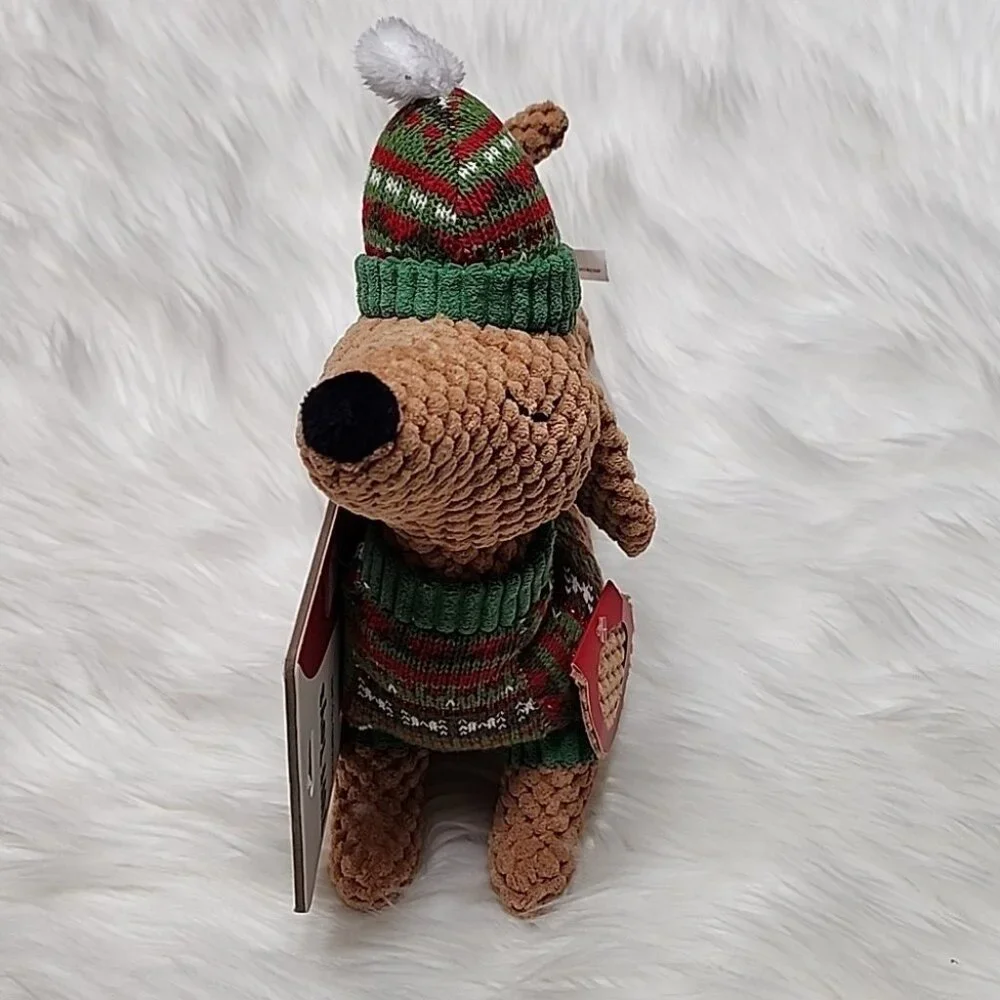 Christmas Plush Squeeker Dog Toy Brown Dog With Red & Green Sweater & Beanie New